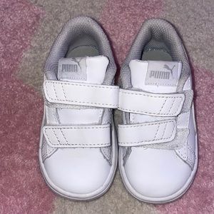 Toddler puma sneakers 6c